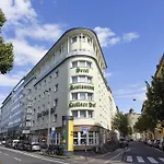 Coellner Hof Szálloda 3*