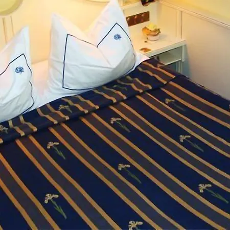 Coellner Hof Szálloda 3*