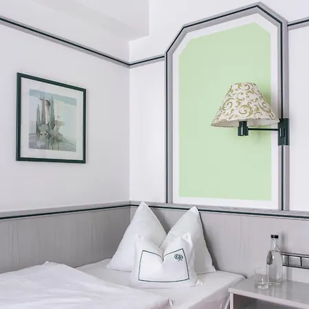 Coellner Hof 3* Cologne