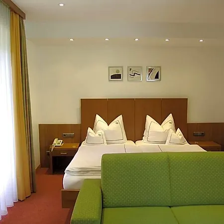 Szálloda Coellner Hof 3*