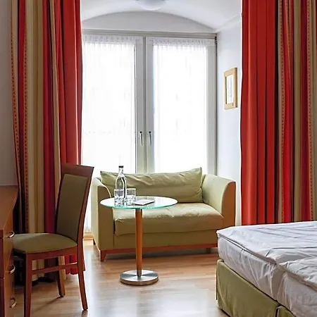 Szálloda Coellner Hof 3*