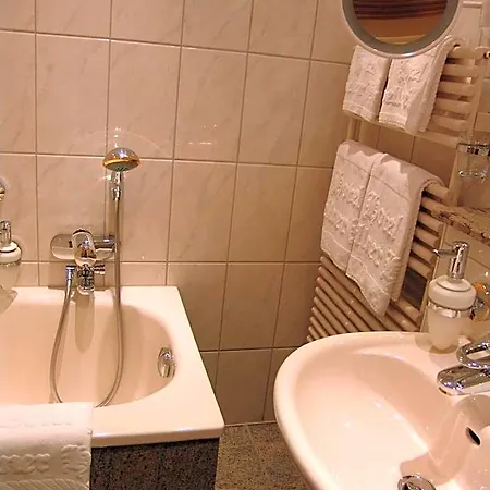 Szálloda Coellner Hof 3*